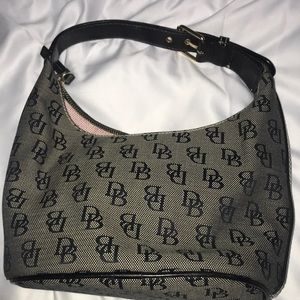 Dooney & Bourke